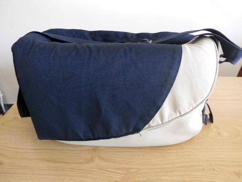Mooie luiertas „CHICCO” blauw/beige, Kinderen en Baby's, Luiertassen, Zo goed als nieuw, Schoudertas, Ophalen of Verzenden
