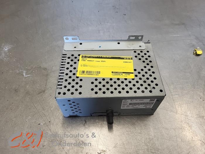 Radio van een Ford Transit, Auto-onderdelen, Elektronica en Kabels, Ford, Gebruikt, 3 maanden garantie, Ophalen of Verzenden