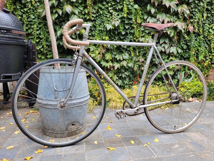 Koersfiets Poulidor singlespeed voor project/onderdelen, Fietsen en Brommers, Fietsen | Oldtimers, 55 tot 59 cm, Jaren '60 of nieuwer