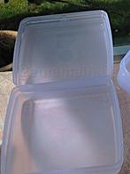 tupperware: boîte carrée de teinte lilas, Enlèvement ou Envoi, Neuf, Bleu, Boîte