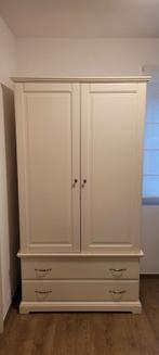 Rustieke kleerkast met twee laden, Enlèvement