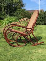 antieke bentwood rocking chair Thonet stijl., Tuin en Terras, Tuinstoelen, Ophalen, Gebruikt