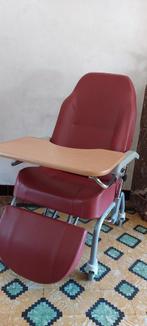 Verstelbare relax stoel voor ouderen met eettafeltje, Huis en Inrichting, Eenpersoons, Zo goed als nieuw, Ophalen