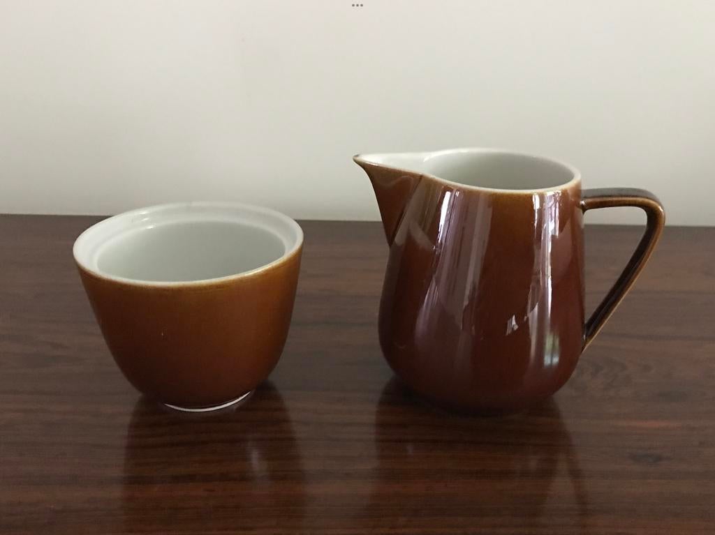 Villeroy & boch set melkkannetje suikerpot bruin, Antiek en Kunst, Antiek | Servies los, Ophalen of Verzenden