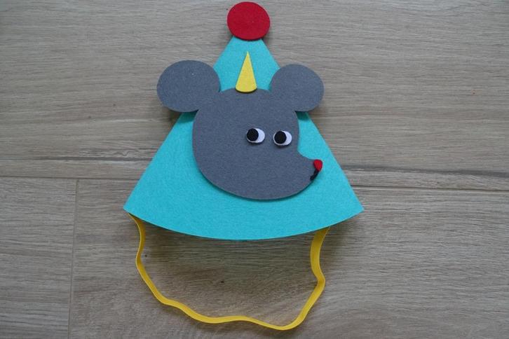 Vilten hoedje muis NIEUW, Kinderen en Baby's, Carnavalskleding en Verkleedspullen, Nieuw, Jongen of Meisje, Ophalen of Verzenden