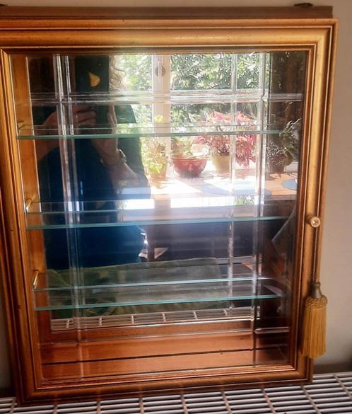 Vitrinekastje, Huis en Inrichting, Kasten | Vitrinekasten, Zo goed als nieuw, Minder dan 100 cm, Minder dan 50 cm, Minder dan 25 cm