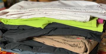 Diverse Skibroeken  beschikbaar voor biedingen