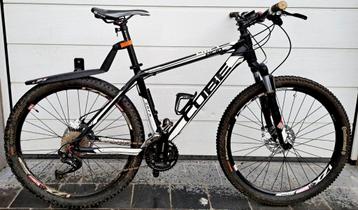 VTT CUBE ACID 26"
état impeccable, Enlèvement ou Envoi, Comme neuf