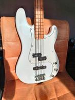 Fender Squier PJ Bass, Musique & Instruments, Instruments à corde | Guitares | Basses, Comme neuf, Électrique, Enlèvement