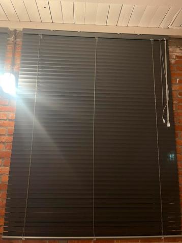 4 Aluminium Jaloezieën / lamellen beschikbaar voor biedingen