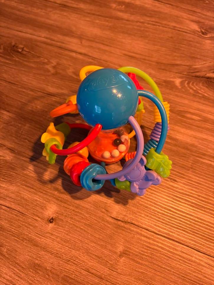 Playgro - speel & leer bal, Kinderen en Baby's, Speelgoed | Babyspeelgoed, Gebruikt, Rammelaar, Met wieltjes, Ophalen
