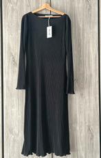 Zwarte kleedje van NA-KD(XL/L), Kleding | Dames, Jurken, Verzenden, Zwart, Maat 46/48 (XL) of groter, Nieuw
