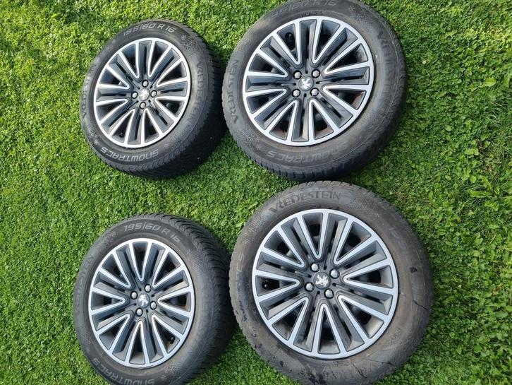 4 velgen met winterbanden 195/60/16 Peugeot 2008 4x108, Auto-onderdelen, Banden en Velgen, Band(en), Ophalen