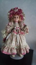 porseleinen pop, Verzamelen, Ophalen, Zo goed als nieuw, Pop