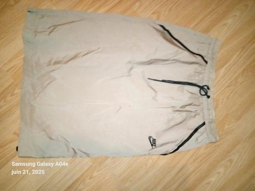 Nike 3/4 rok, Kleding | Dames, Rokken, Zo goed als nieuw, Beige, Ophalen of Verzenden