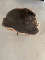 Fosiel bijzettafel, Enlèvement