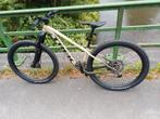 Vtt trek roscoe, Fietsen en Brommers, Ophalen, Zo goed als nieuw, Trek
