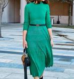 Nieuw Zara Gebreide Jurk L - Midi Geplooid Fijn groen lang, Kleding | Dames, Jurken, Zara, Maat 42/44 (L), Nieuw, Ophalen of Verzenden