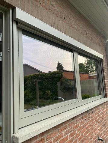 Alu raam Aliplast 2,6m/1,16m, steengrijs, isolerend glas beschikbaar voor biedingen