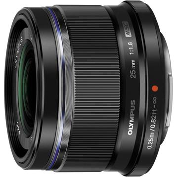 Olympus 25 mm f/1.8 Panasonic avec pare-soleil disponible aux enchères