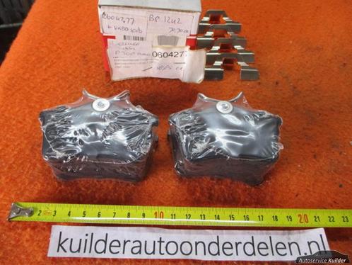 Remblokken achter Citroen berlingo Peugeot partner P308SW BP, Auto-onderdelen, Remmen en Aandrijving, Citroën, Peugeot, Nieuw