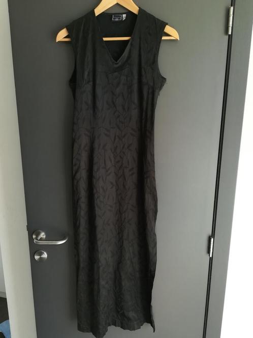 Elegante avondjurk van Prizzi - Maat 36, Kleding | Dames, Jurken, Gedragen, Maat 36 (S), Zwart, Onder de knie, Ophalen of Verzenden