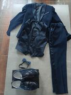 Costume taille 7 ans bleu nuit + chaussures pointure 35, Enlèvement, Comme neuf