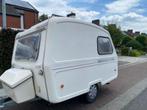 Leuke polyester Caravan Predom 750 in goed staat., Caravans en Kamperen, Standaardzit, 50 kg of minder, Particulier, 2 aparte bedden