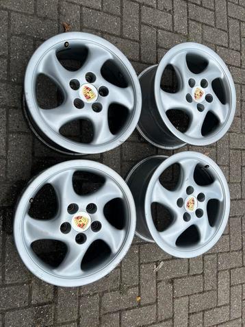 Porsche replica 7,5 en 9 x 17 steek 5x130 beschikbaar voor biedingen