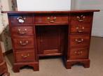 Bureau anglais en acajou massif Kneeholedesk, Antiquités & Art, Enlèvement