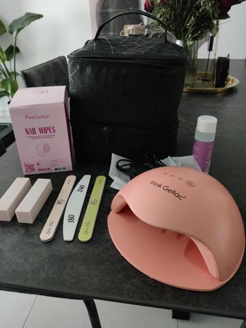 Set de vernis à ongles en gel rose, Enlèvement ou Envoi, Comme neuf, Mains et Ongles, Maquillage