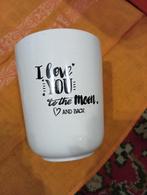 vaas " i love you to the moon and back ", Huis en Inrichting, Woonaccessoires | Vazen, Ophalen of Verzenden, Zo goed als nieuw