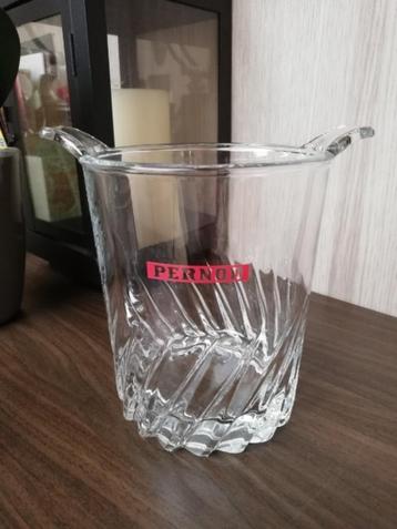 Zwaar glazen ijsemmer Pernod beschikbaar voor biedingen