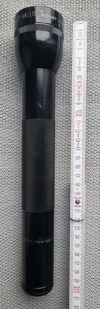 Maglite zaklamp 30 cm, Ophalen