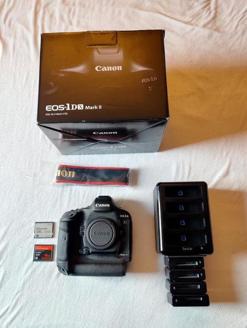 Canon 1DX Mark ii in topstaat 150k clicks + CFast/cardreader, Audio, Tv en Foto, Fotocamera's Digitaal, Zo goed als nieuw, Spiegelreflex