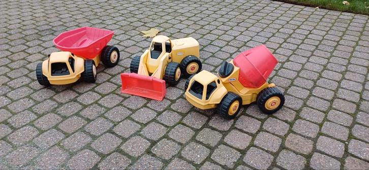 3 stuks speelgoed: vrachtwagen ,  bulldozer en mixer, Kinderen en Baby's, Speelgoed |Speelgoedvoertuigen, Ophalen
