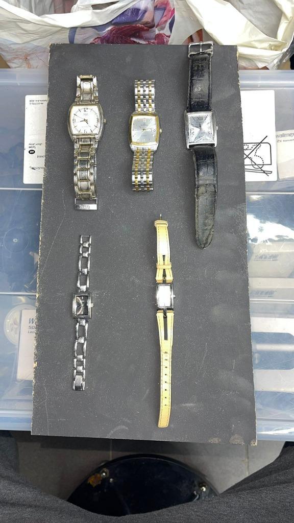 lot (197) horloges voor verzamelaars, vintage en eigentijds, Handtassen en Accessoires, Horloges | Heren, Ophalen of Verzenden