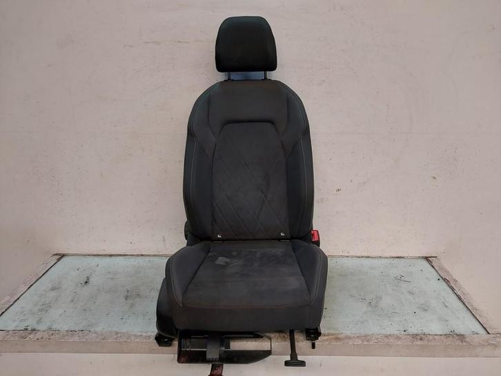 STOEL RECHTS VOOR Volkswagen Golf VIII (CD1) (01-2019/-), Auto-onderdelen, Interieur en Bekleding, Volkswagen, Gebruikt