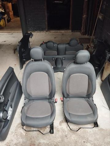 Mini R56 interieur beschikbaar voor biedingen