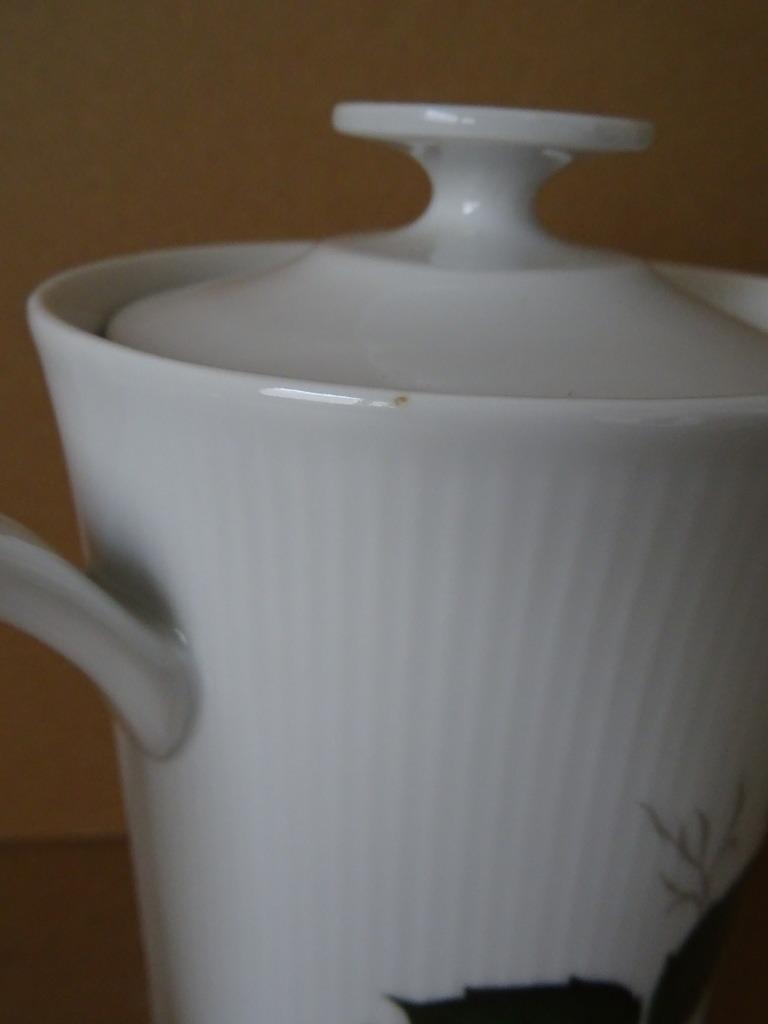Ancienne Théière En Porcelaine Winterling Western Germany – Art Déco – 23,5 Cm