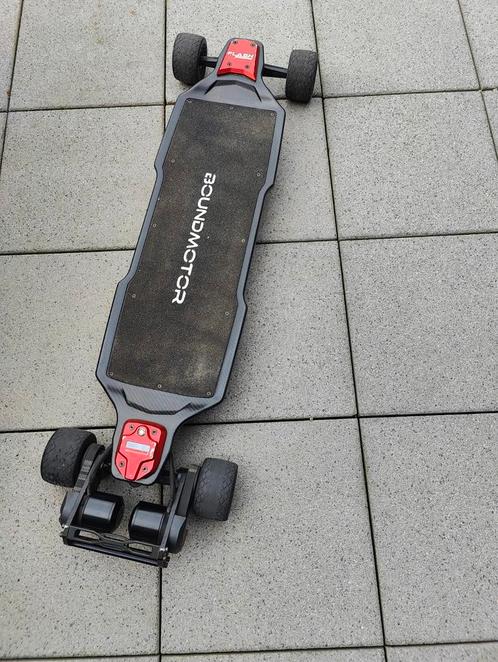 Boundmotor E-Skateboard met veel toebehoren, Sports & Fitness, Skateboard, Comme neuf, Autres types, Longboard, Enlèvement