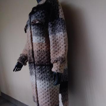 Warme lange winterjas/pull.Made in Italy  beschikbaar voor biedingen