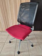 Bureaustoel Vitra Meda, Huis en Inrichting, Ophalen, Gebruikt, Rood, Bureaustoel