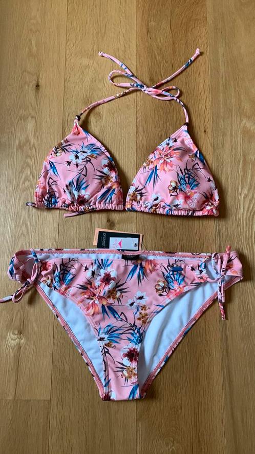 Bikini dames Protest, maat 44, XXL, nieuw!, Vêtements | Femmes, Vêtements de Bain & Maillots de Bain, Neuf, Bikini, Rose, Enlèvement ou Envoi