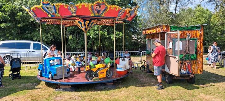 Parc d'attractions du moulin à foires de Kindermolen, Hobby & Loisirs créatifs, Articles de fête | Location, Utilisé, Enlèvement