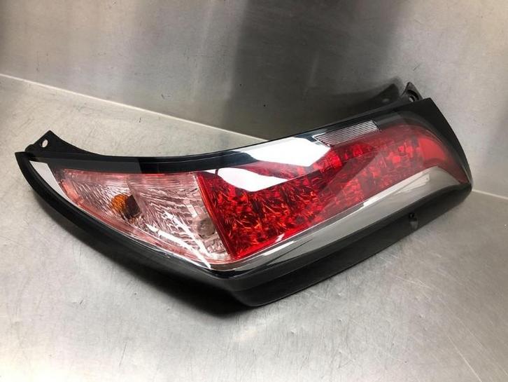 ACHTERLICHT RECHTS Toyota Aygo (B40) (01-2014/06-2018), Auto-onderdelen, Verlichting, Toyota, Gebruikt