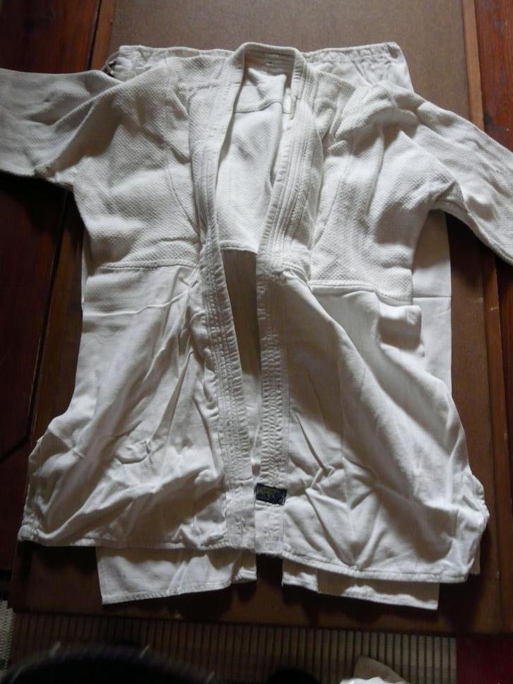 Judopak en beschermateriaal, Sport en Fitness, Vechtsporten en Zelfverdediging, Gebruikt, Judo, Vechtsportkleding, Ophalen
