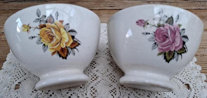 2 Vintage BFK BOCH spoelkommen met gele en roze roos, Antiek en Kunst, Curiosa en Brocante, Ophalen of Verzenden