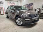 Volkswagen T-Roc -- Benzine -- Navigatie -- PDC -- DAB, Te koop, Benzine, https://public.car-pass.be/vhr/b94d207a-2119-4849-8ca3-4ef68da35ca0