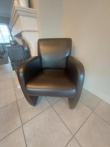 Eetkamerstoelen, Huis en Inrichting, Ophalen, Twee, Bruin, Leer